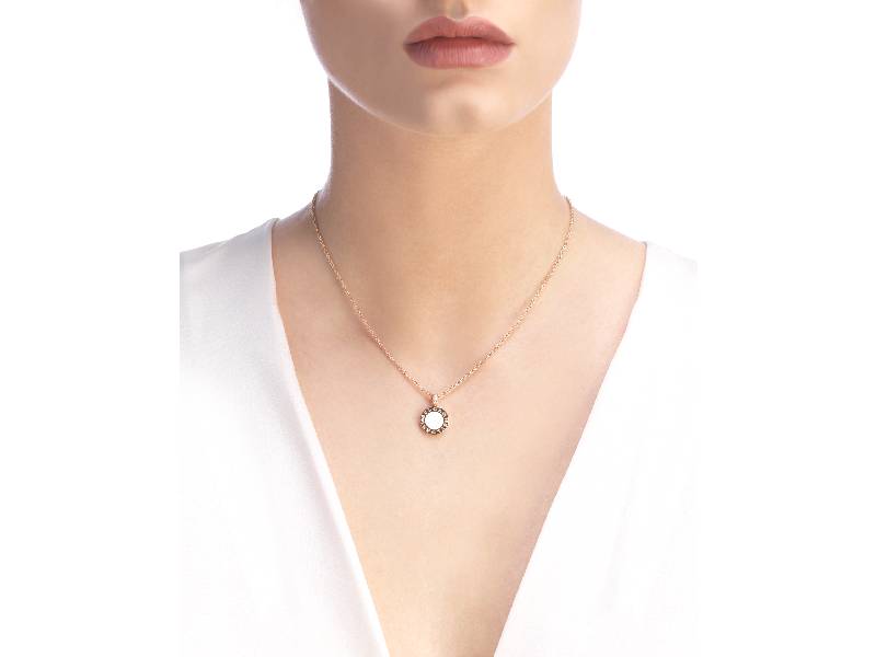 CHAIN IN ROSE GOLD WITH ROSE GOLD PENDANT SET WITH MOTHER OF PEARL, ONYX AND PAVE' DIAMONDS BULGARI BULGARI BULGARI CL856190